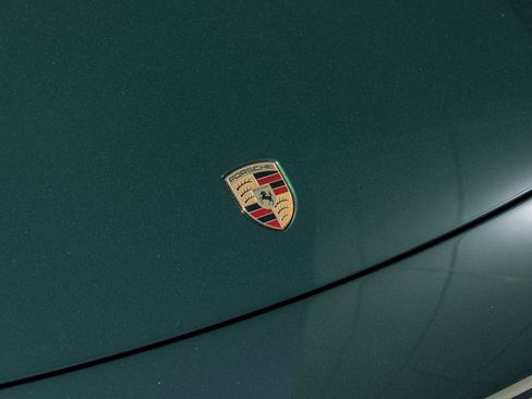 New 2025 Porsche Macan Electric image 21