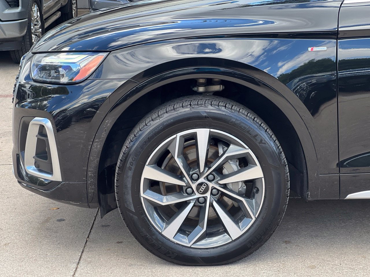 Used 2024 Audi Q5 2.0T Premium Plus AWD/4WD image 26