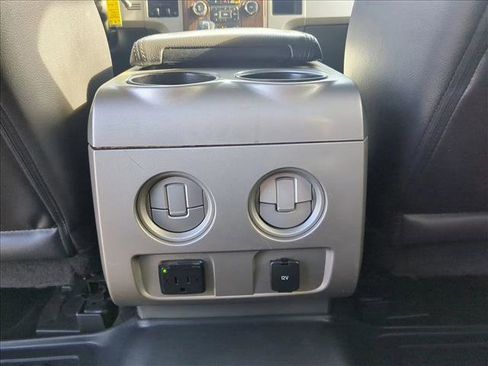 Used 2014 Ford F150 Lariat w/ Lariat Chrome Package image 16