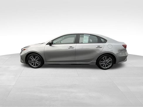 Used 2023 Kia Forte GT-Line w/ GT-Line Technology Package image 9