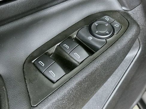 Used 2024 Chevrolet Equinox LT w/ LPO, Floor Liner Package FWD image 29