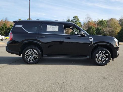 New 2026 Nissan Armada SL AWD/4WD image 2
