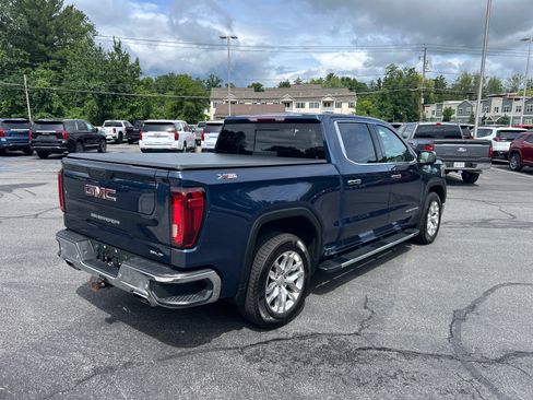Used 2021 GMC Sierra 1500 SLT w/ SLT Convenience Package AWD/4WD image 15