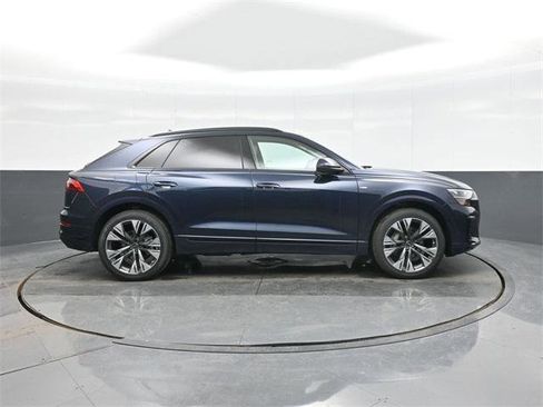New 2026 Audi Q8 Premium Plus image 8
