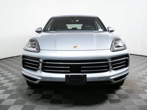 Certified 2023 Porsche Cayenne w/ Premium Package AWD/4WD image 37