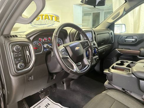 Used 2021 Chevrolet Silverado 1500 LT w/ Convenience Package II image 24