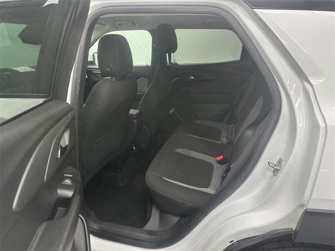 Used 2024 Chevrolet TrailBlazer LT image 21