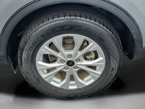 Certified 2024 Ford Escape Active AWD/4WD image 32