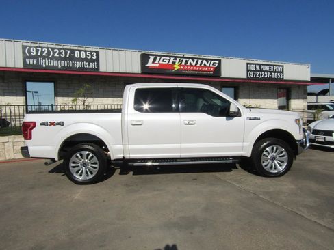 Used 2015 Ford F150 Lariat w/ Equipment Group 501A Mid image 5