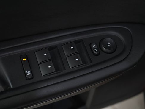 Used 2013 Chevrolet Traverse LT AWD/4WD image 21