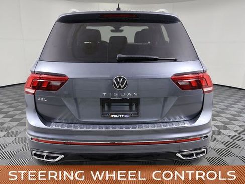 Used 2022 Volkswagen Tiguan SEL R-Line AWD/4WD image 7