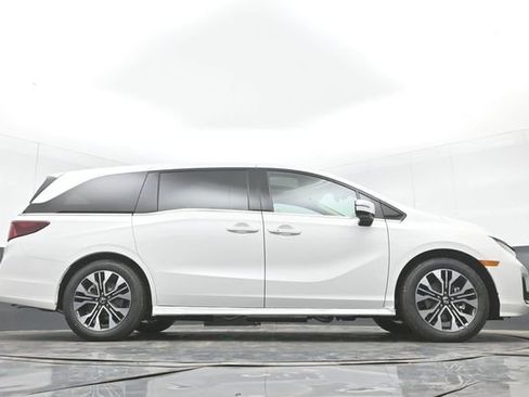 New 2026 Honda Odyssey Elite image 53