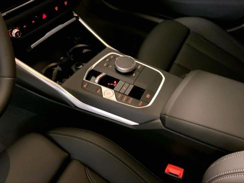 New 2026 BMW 330i xDrive Sedan w/ Premium Package image 7