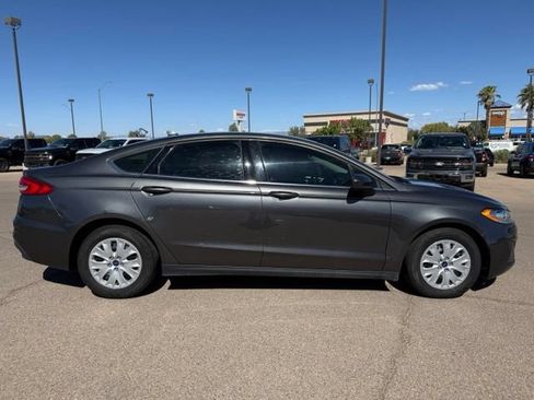 Certified 2020 Ford Fusion S FWD image 4