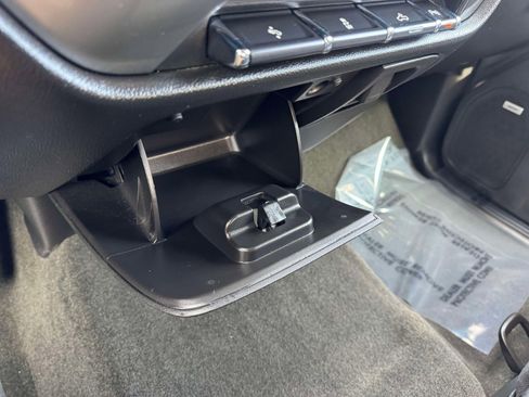 Used 2018 Chevrolet Silverado 1500 LT w/ All Star Edition image 33