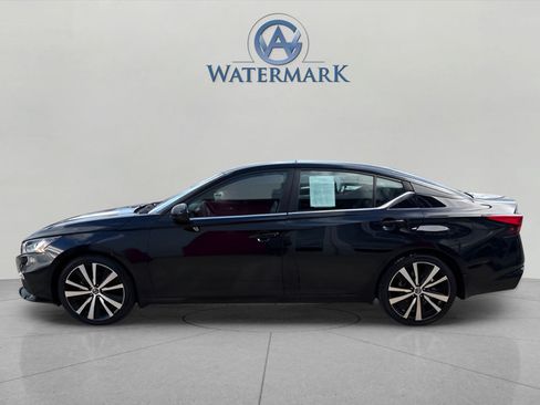 Used 2022 Nissan Altima 2.5 SR FWD image 3