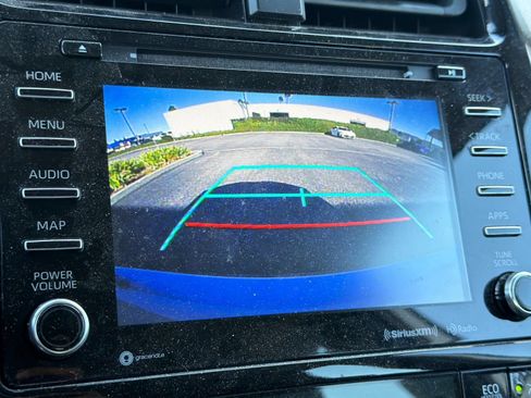 Used 2020 Toyota Prius Prime LE FWD image 17