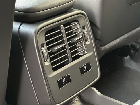 New 2026 Porsche Taycan 4S image 33