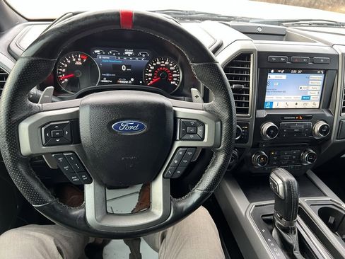 Used 2018 Ford F150 Raptor w/ Equipment Group 802A Luxury image 32