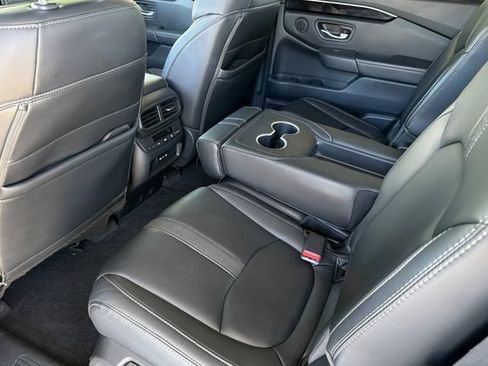 Certified 2024 Honda Pilot Touring image 13