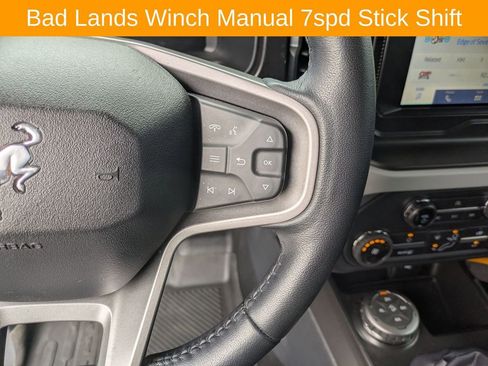 Used 2022 Ford Bronco Badlands AWD/4WD image 14