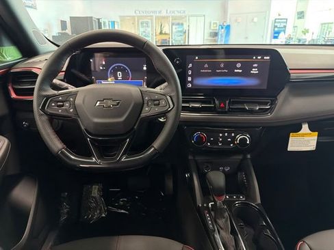 New 2026 Chevrolet TrailBlazer RS w/ Driver Confidence Package FWD image 21