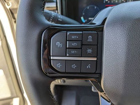 New 2026 Ford F250 Lariat w/ Black Appearance Package image 32