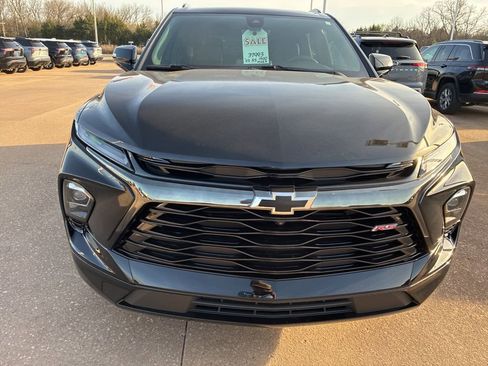 Used 2023 Chevrolet Blazer RS w/ Driver Confidence II Package image 2
