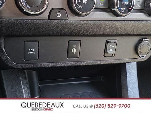 Used 2016 Toyota Tacoma TRD Off-Road w/ Towing Package AWD/4WD image 22