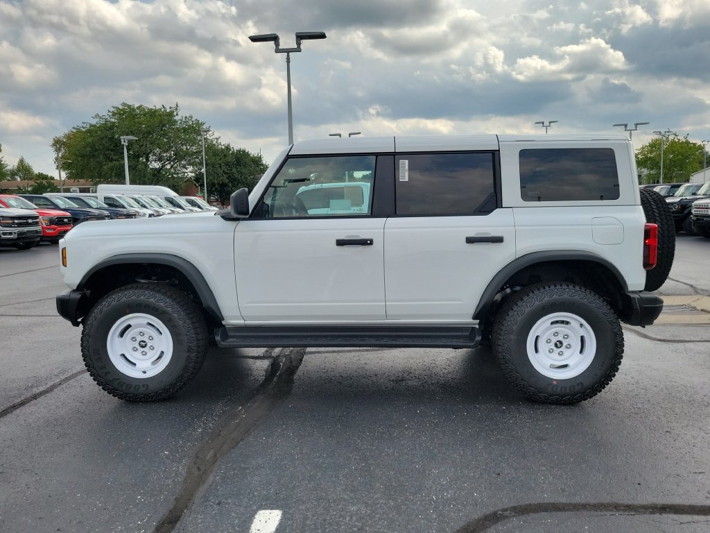 New 2026 Ford Bronco Heritage Edition AWD/4WD image 7