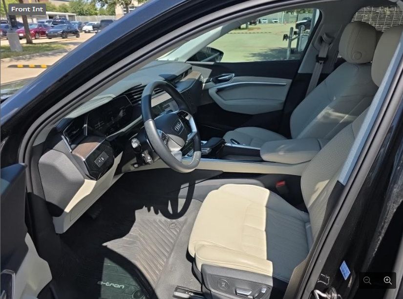 Used 2024 Audi Q8 e-tron Prestige w/ Prestige Package AWD/4WD image 2