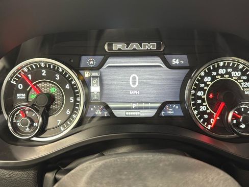 New 2025 RAM 1500 Laramie image 24