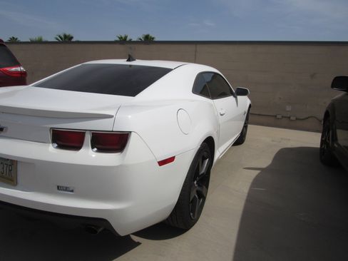 Used 2013 Chevrolet Camaro LS image 3