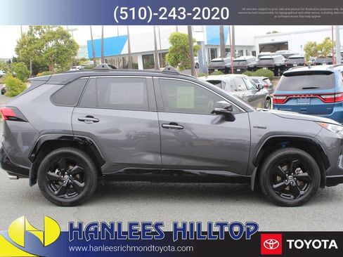 Certified 2021 Toyota RAV4 XSE w/ XSE Grade Weather Package AWD/4WD image 6