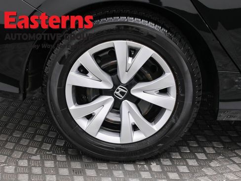 Used 2020 Honda Civic LX image 29