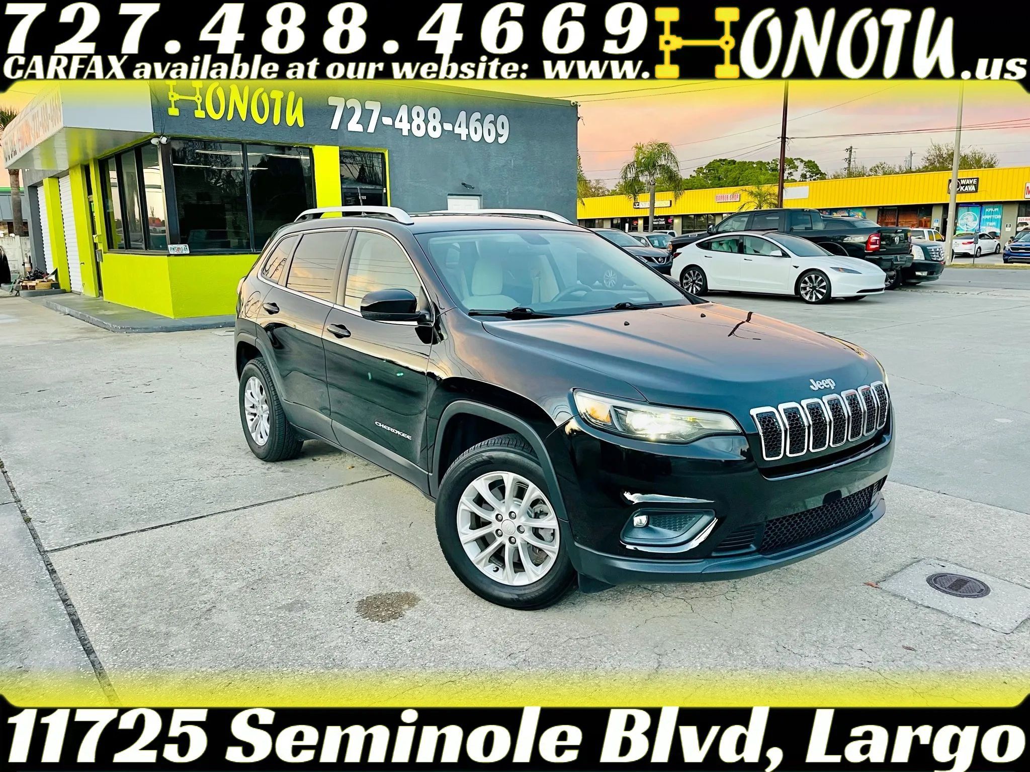 Used 2019 Jeep Cherokee Latitude w/ Popular Appearance Group AWD/4WD image 1
