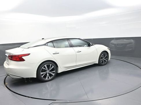 Used 2017 Nissan Maxima 3.5 SL image 12