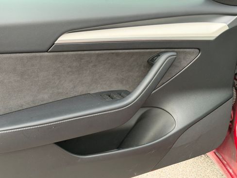Used 2023 Tesla Model 3 Standard Range RWD image 13