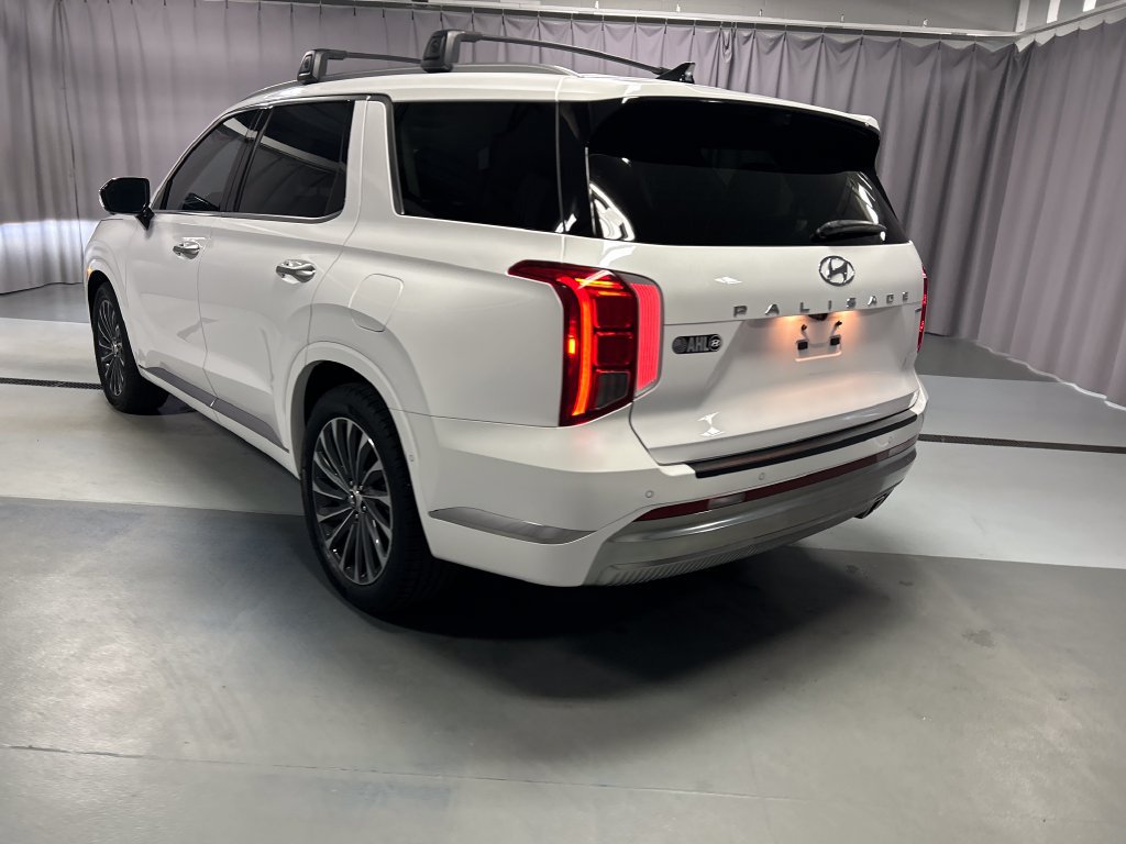 Used 2025 Hyundai Palisade Calligraphy AWD/4WD image 5