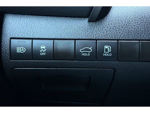 Used 2021 Toyota Camry XSE image 30