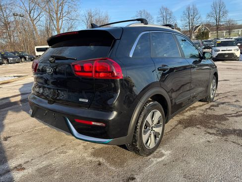 Used 2019 Kia Niro LX image 7