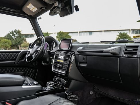 Used 2016 Mercedes-Benz G 65 AMG 4MATIC image 46
