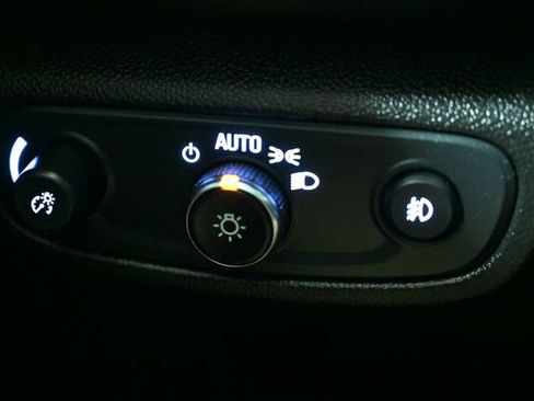 Used 2022 Chevrolet TrailBlazer RS AWD/4WD image 40