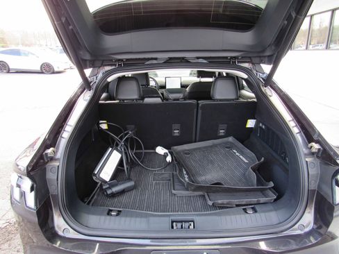 Used 2022 Ford Mustang Mach-E Premium image 4