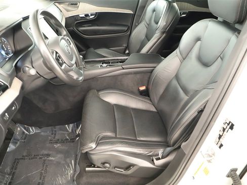 Used 2022 Volvo XC90 T6 Inscription w/ Advanced Package image 25