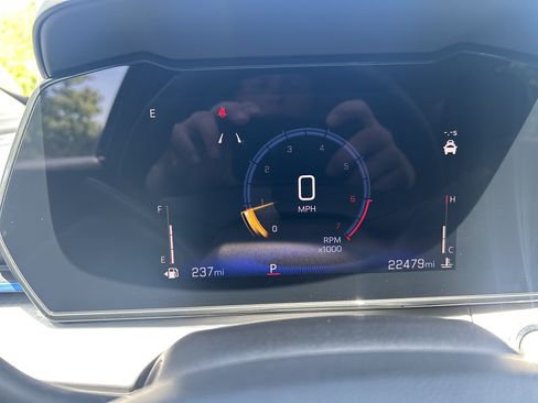 Used 2024 Chevrolet Trax LT w/ Driver Confidence Package FWD image 41