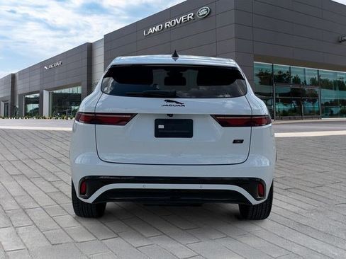 Used 2026 Jaguar F-PACE R-Dynamic S AWD/4WD image 4