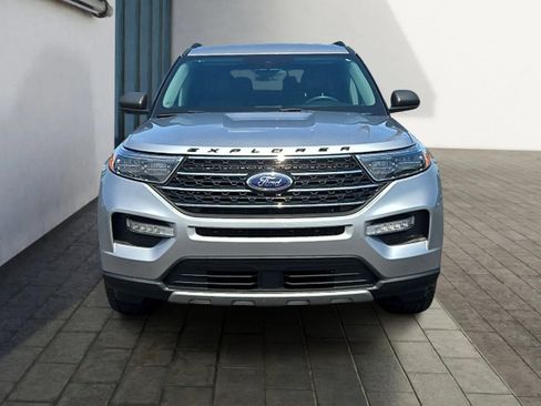 Certified 2023 Ford Explorer XLT w/ Equipment Group 202A AWD/4WD image 8