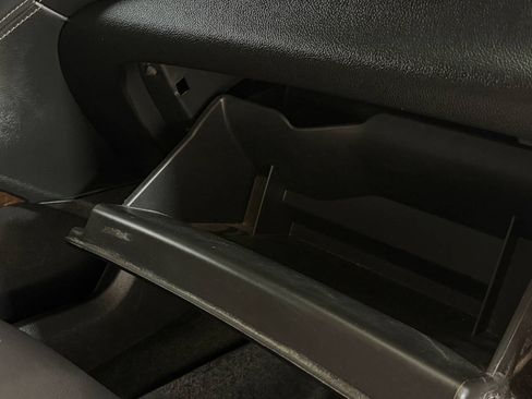 Used 2018 Chevrolet Tahoe LT RWD image 46