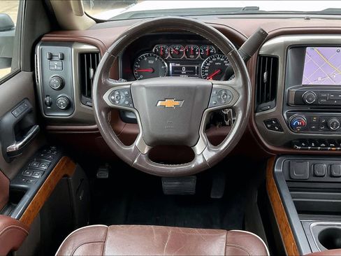 Used 2015 Chevrolet Silverado 2500 High Country w/ Duramax Plus Package AWD/4WD image 7